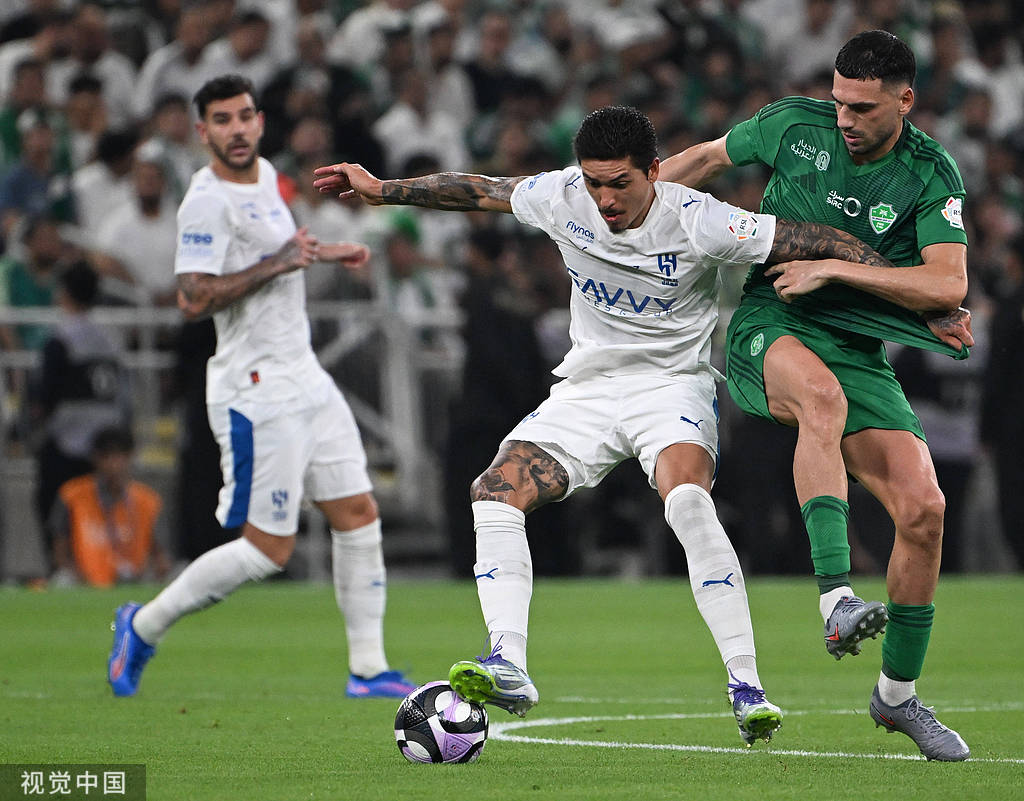 span, 乐部的支出, 罗马诺